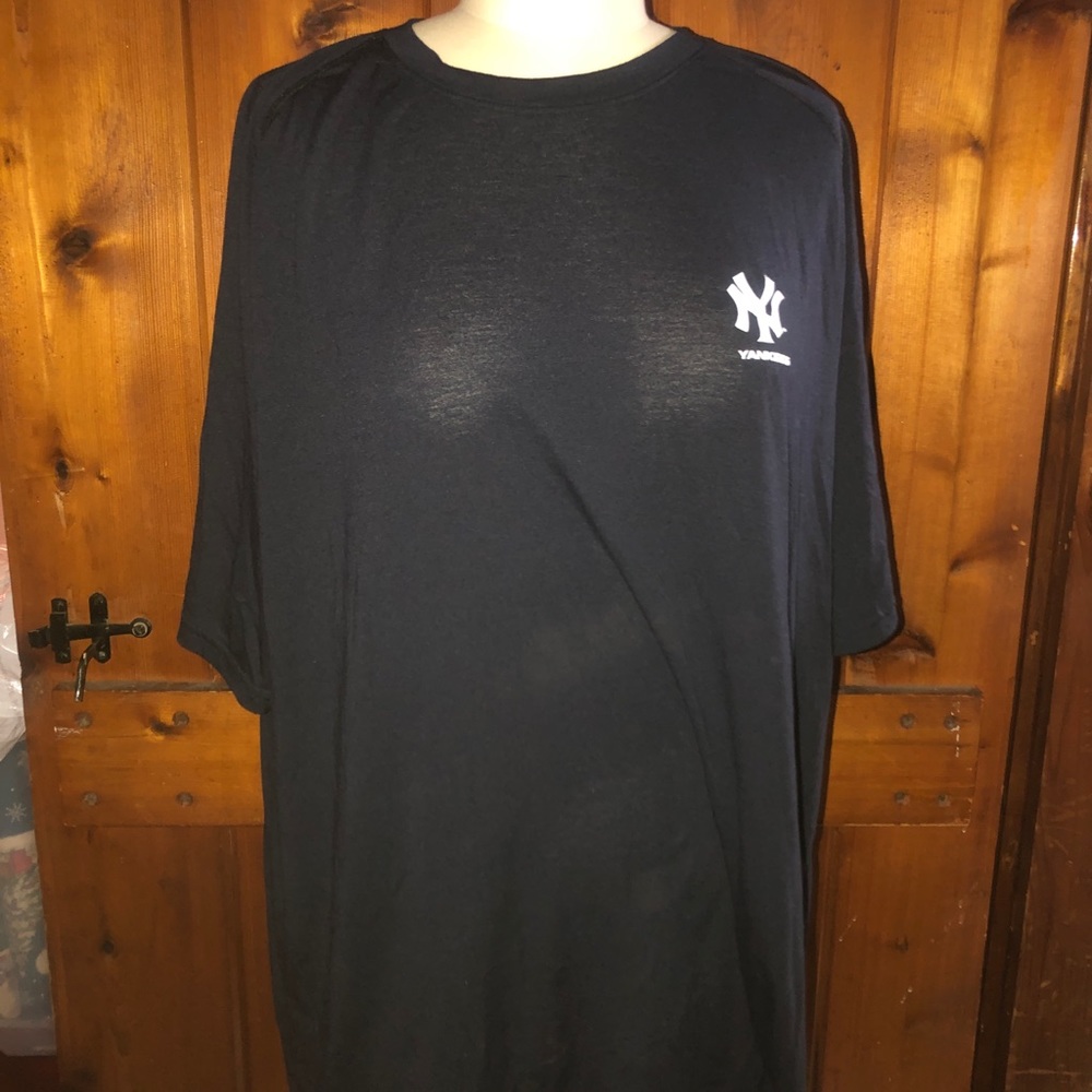 Under Armour Yankees Tee XL